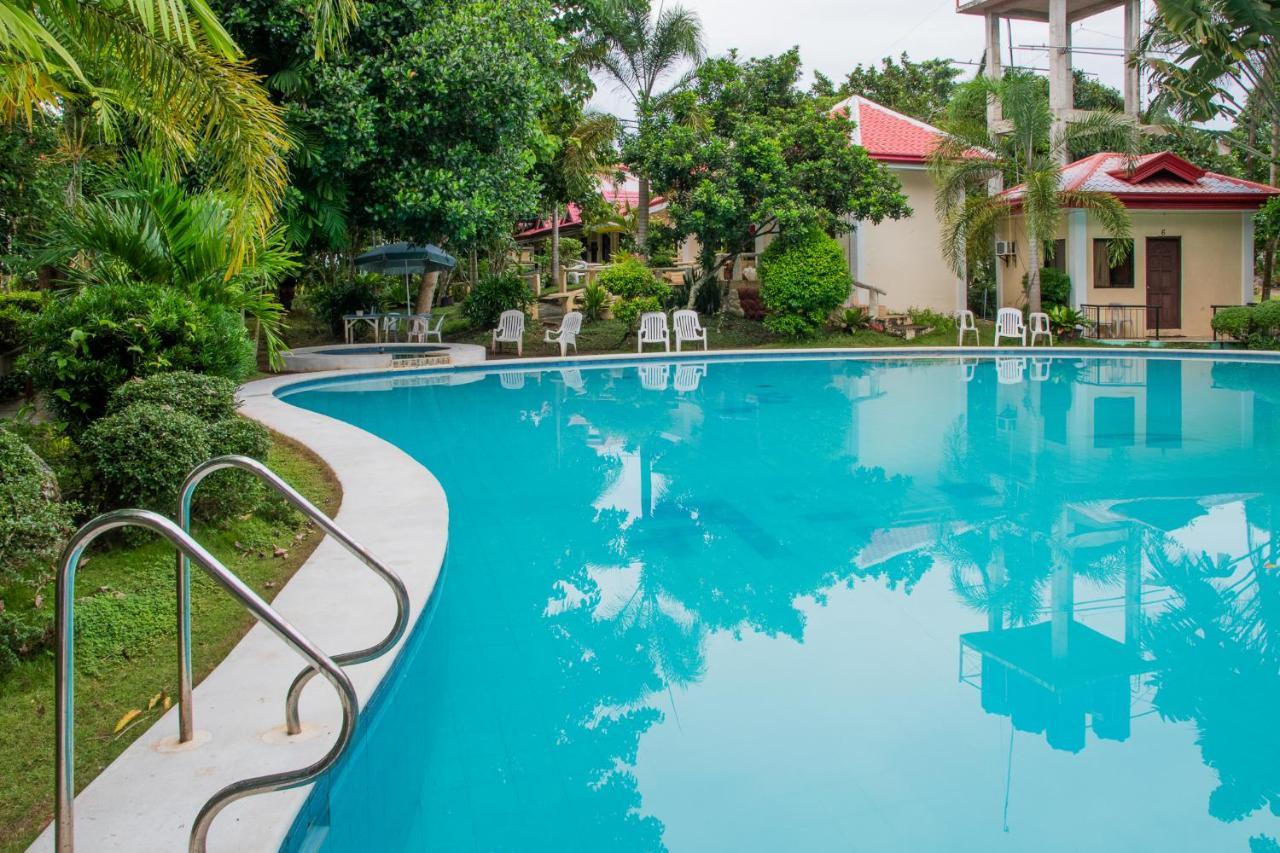 Almira Diving Resort- Panglao Exteriör bild