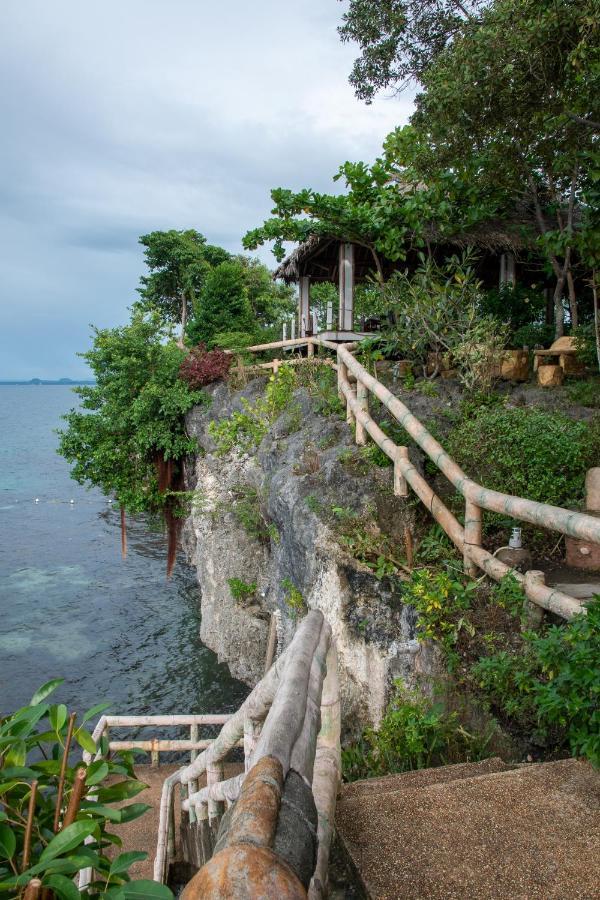 Almira Diving Resort- Panglao Exteriör bild